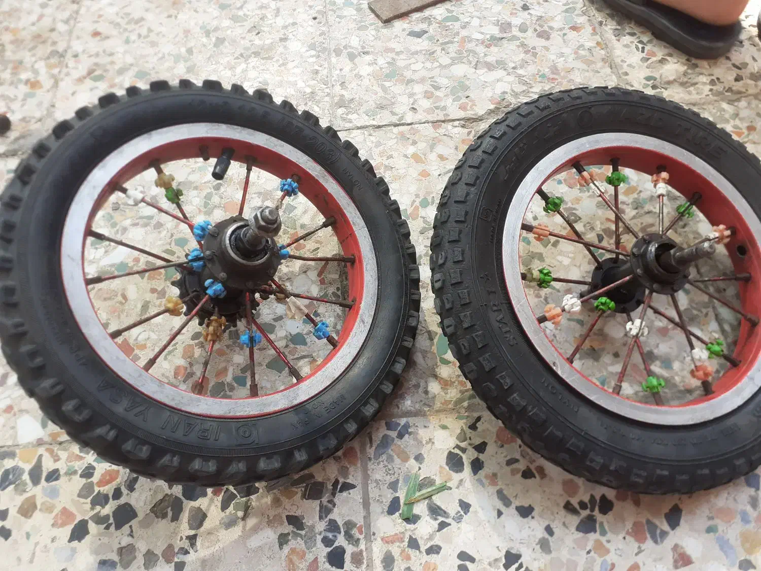 تایر دوچرخه  ۱۲|دوچرخه، اسکیت، اسکوتر|کارون, |دیوار