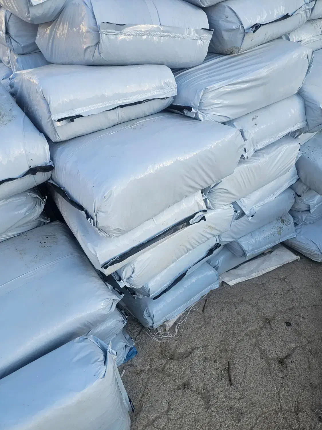 ذرت علوفه+پرس ۳۰ کیلویی|لوازم جانبی حیوانات|ایلام, |دیوار