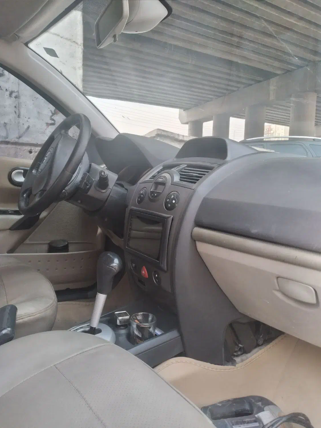 مگان ۲۰۰۰ اتومات ۱۳۹۲|خودرو سواری و وانت|فردیس, سرحد آباد|دیوار