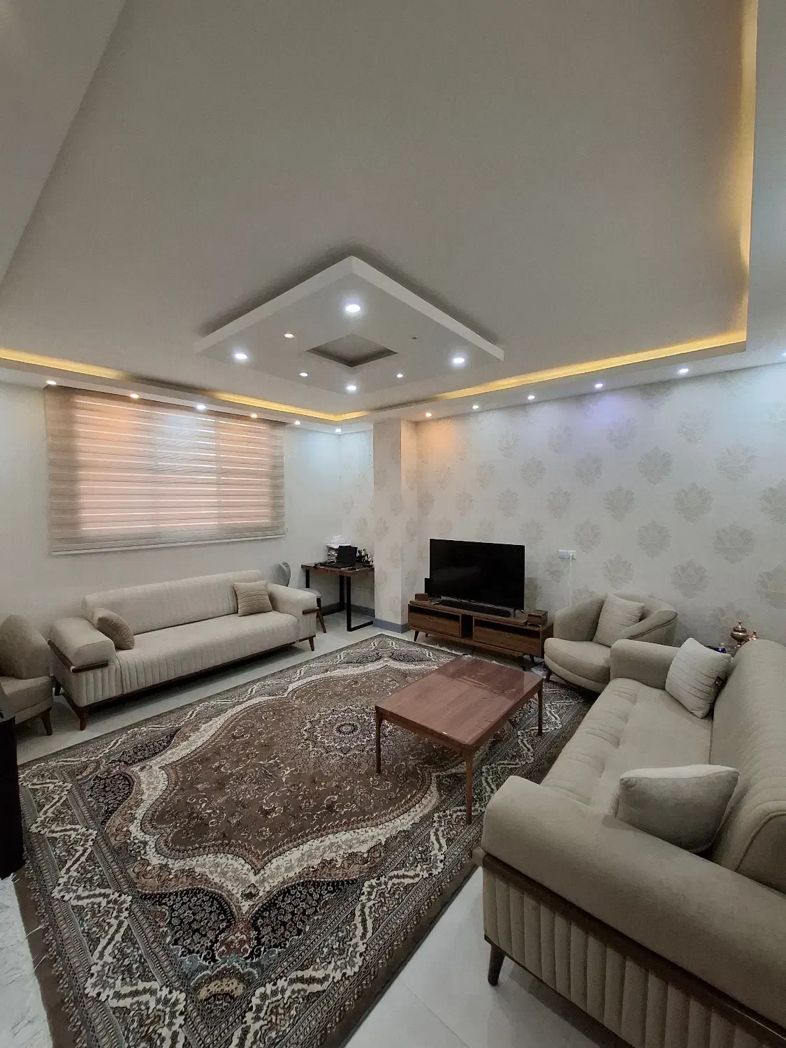 آپارتمان فوق(۷۲متری)موقعیت عالی فاز ۲|فروش آپارتمان|کاشان, فاز ۲ ناجی آباد|دیوار