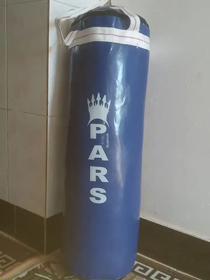 کیسه بوکس|تجهیزات ورزشی|کوهدشت, |دیوار