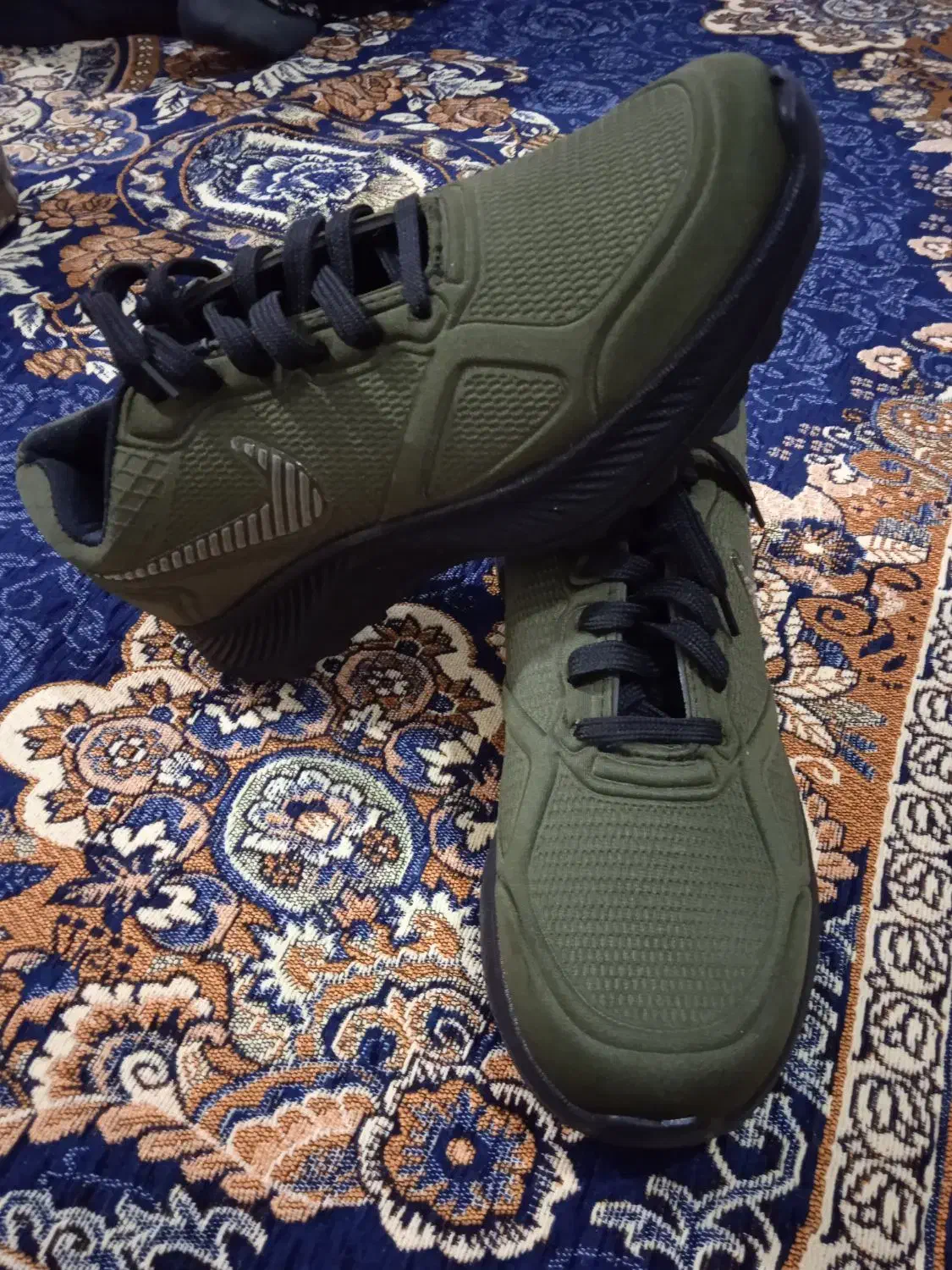 کتونی نونو سایز 43 قیمت 500هزار|کیف، کفش، کمربند|نورآباد, |دیوار