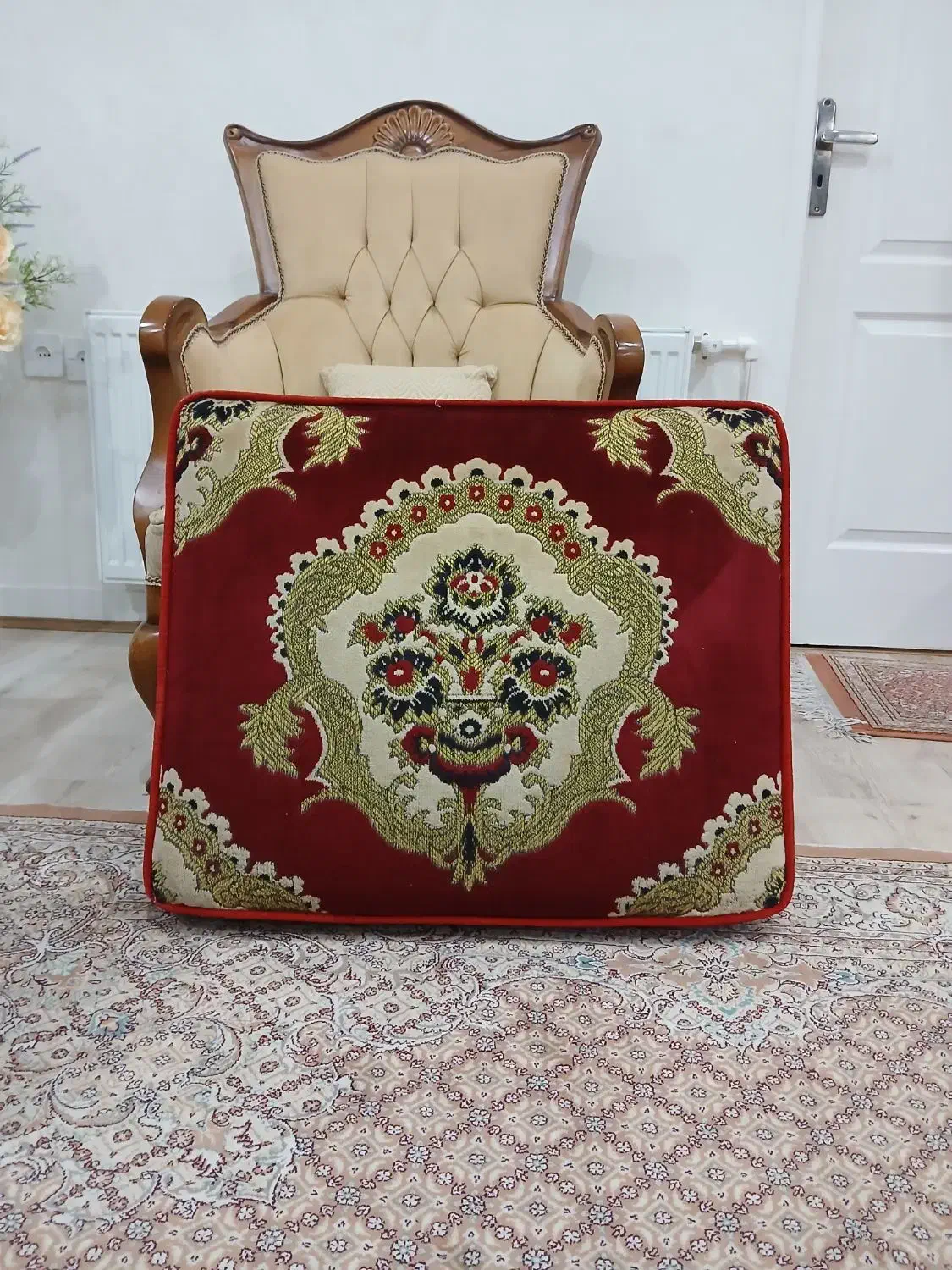 پشتی|پشتی|تهران, امام زاده حسن|دیوار