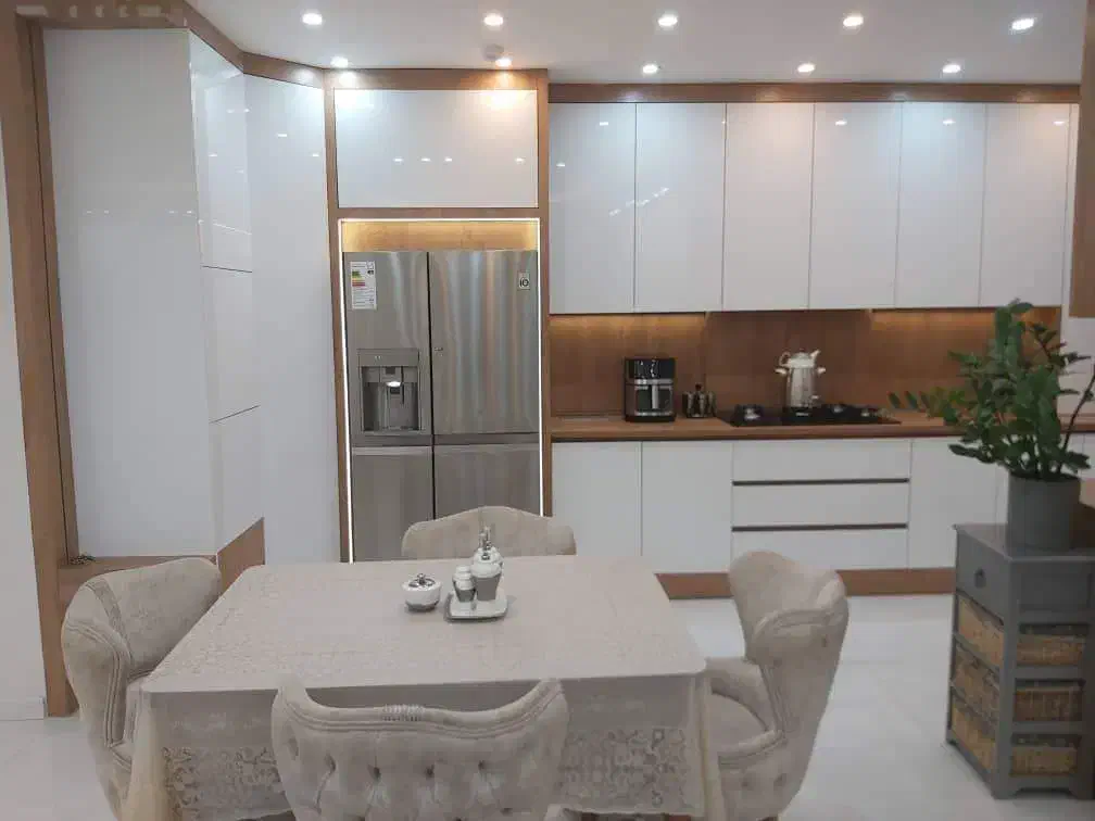 استقلال / ۱۸۰ متری/ کلید نخورده|فروش آپارتمان|بجنورد, |دیوار