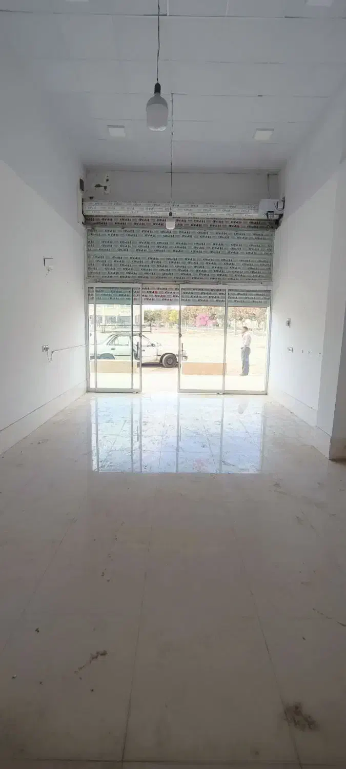 مغازه تجاری حاشیه استقلال|اجارهٔ مغازه و غرفه|گلبهار, شهر جدید گلبهار|دیوار