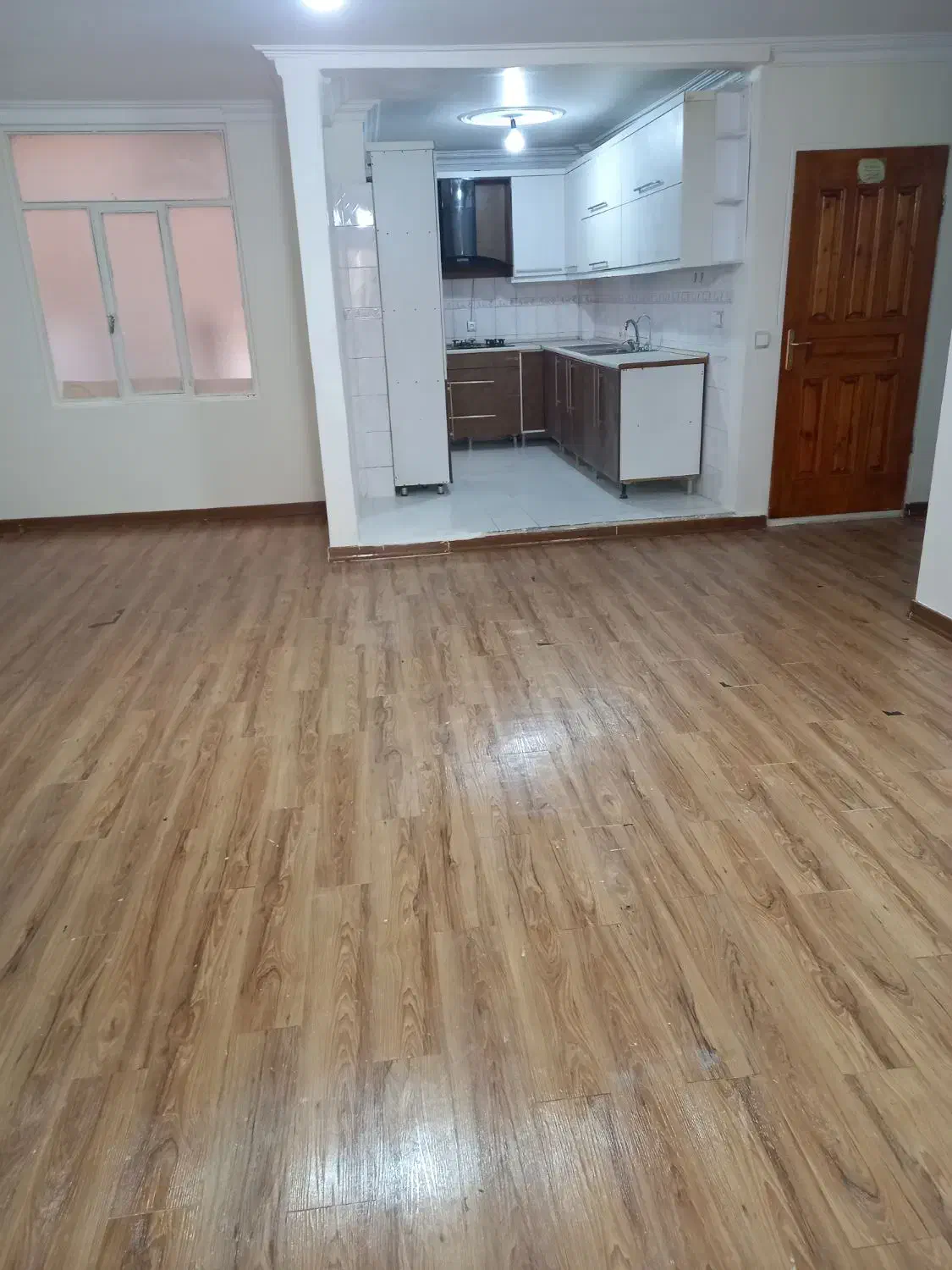 آپارتمان ۹۰ متری