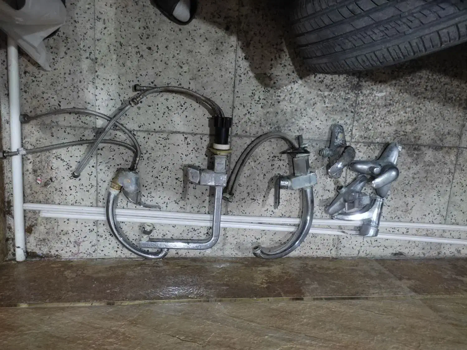 شیرالات|لوازم سرویس بهداشتی|سمنان, |دیوار