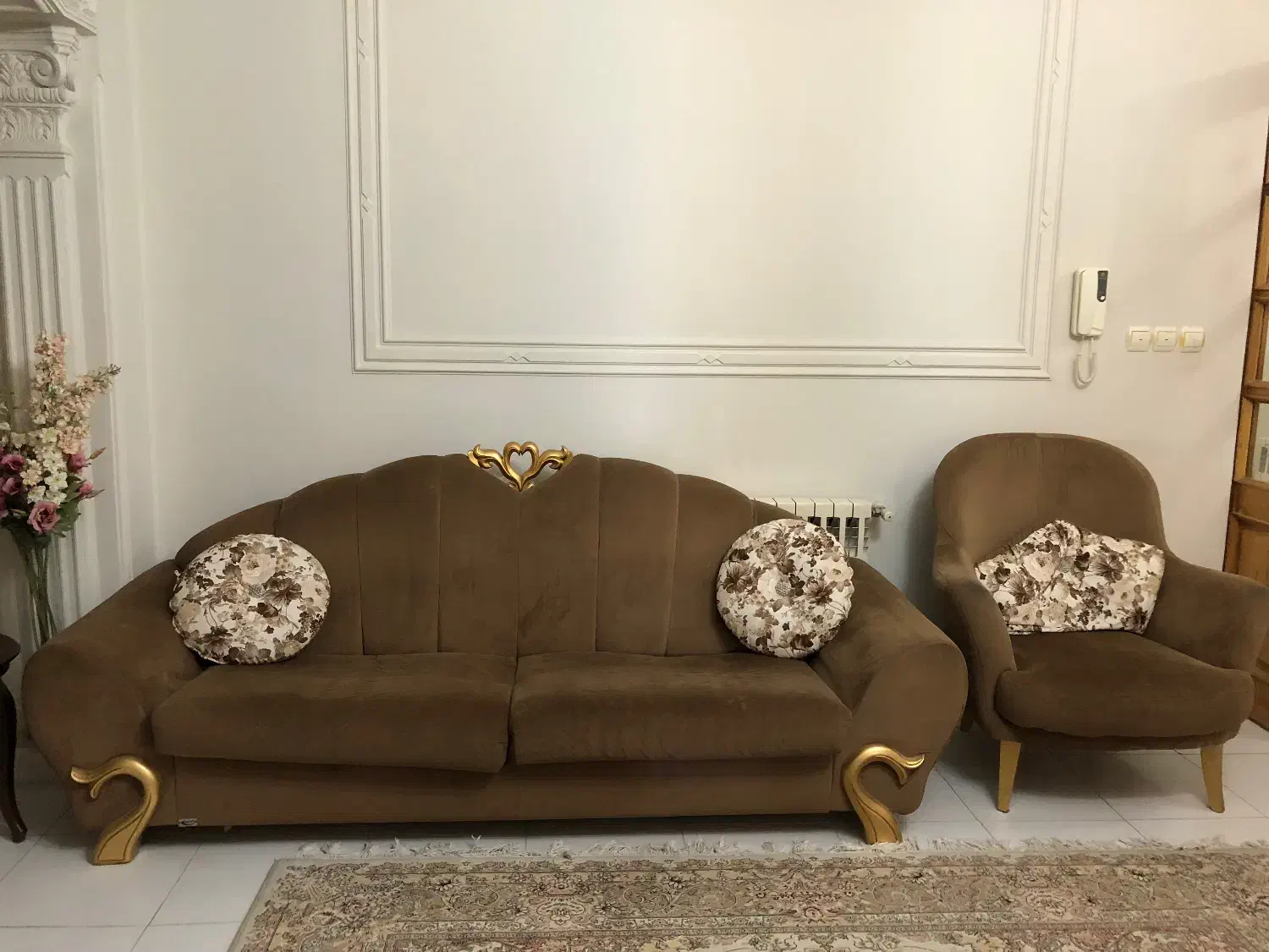 مبلمان کارکرده و سالم|مبلمان خانگی و میز عسلی|شیراز, عفیف‌آباد|دیوار