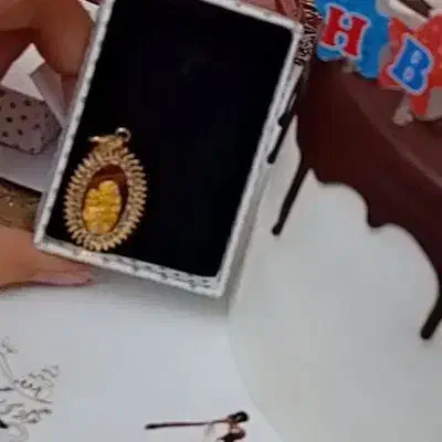 گمشده  مدال مهر مادری|اشیا|تبریز, |دیوار