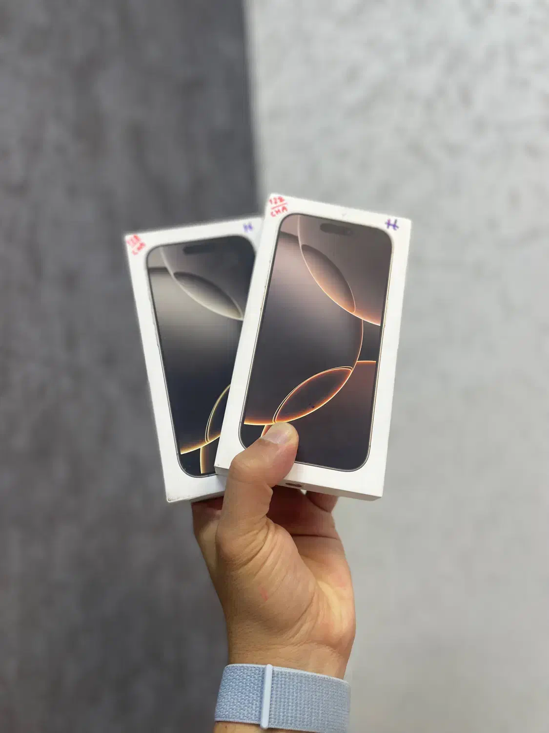 امکان خرید ۱۶ پرو با ۲۳ میلیون تومنو فراهم کردیم|موبایل|اصفهان, مفتح|دیوار