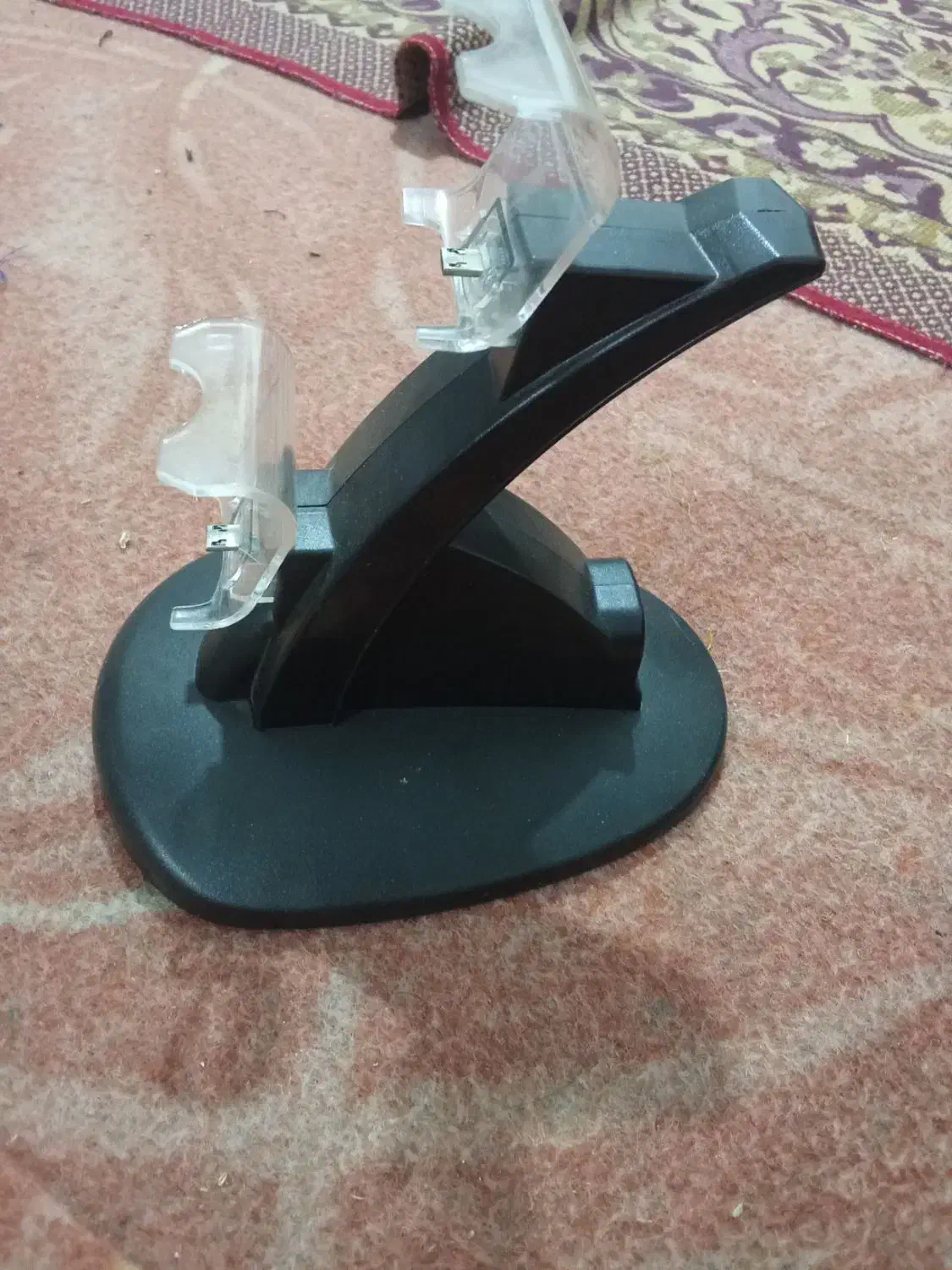 پایه شارژر pes4|کنسول، بازی ویدئویی و آنلاین|قم, زند آباد|دیوار