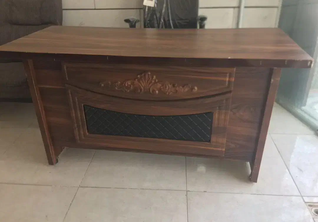 فروش میز و صندلی اداری|دفتر کار|بروجرد, |دیوار