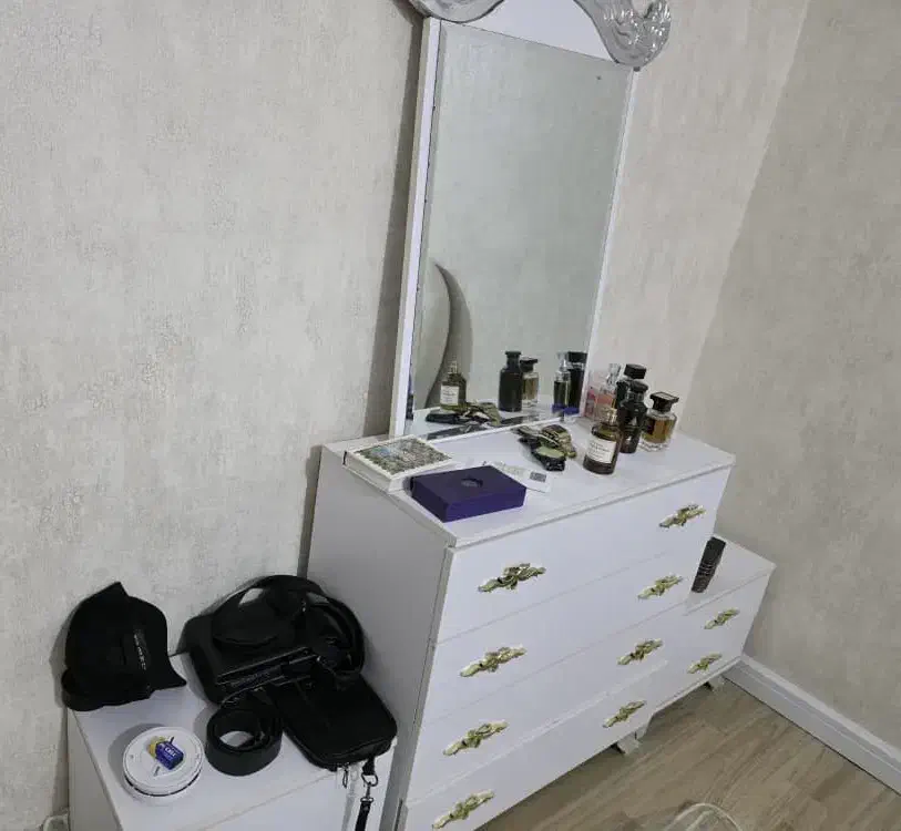 آینه کنسول و میز تی وی|بوفه، ویترین، کنسول|آبادان, |دیوار