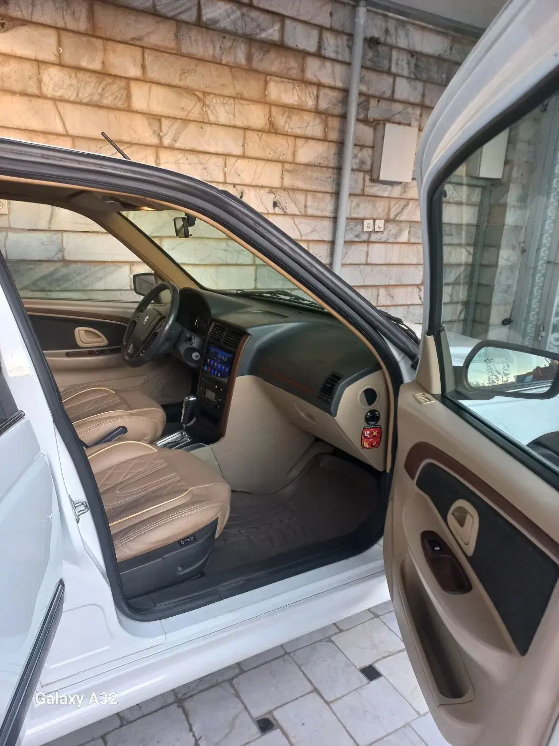 پژو پارس تیو فایو اتوماتیک فوق العاده تمیز|خودرو سواری و وانت|بیرجند, |دیوار