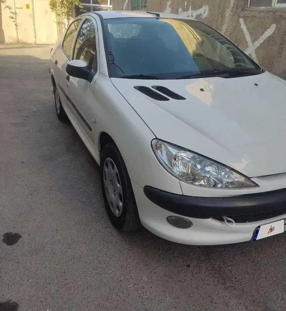 206 V8 مدل 94|خودرو سواری و وانت|همدان, |دیوار