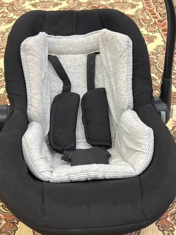 کریر بچه|کالسکه و لوازم جانبی|میبد, |دیوار