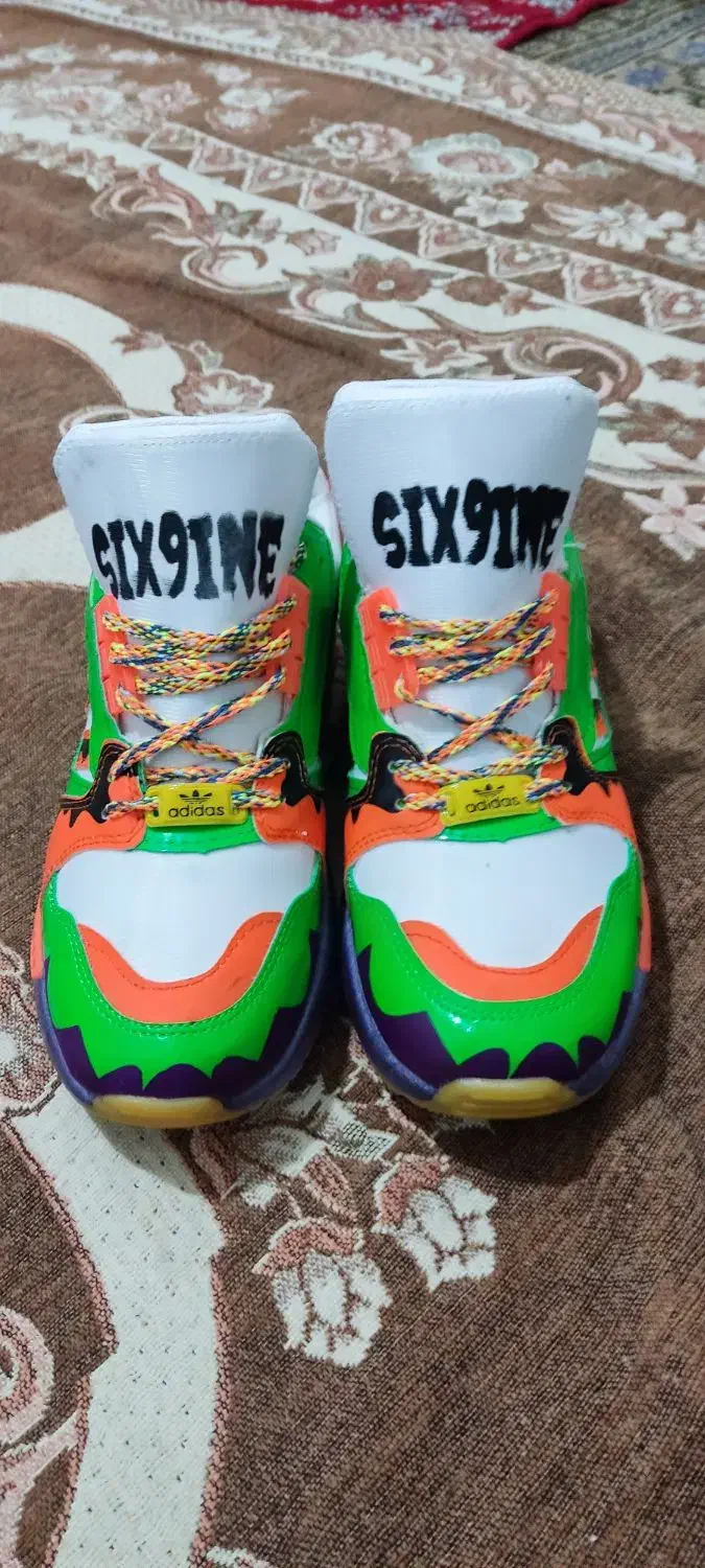 کفش آدیداس|کیف، کفش، کمربند|اهر, |دیوار