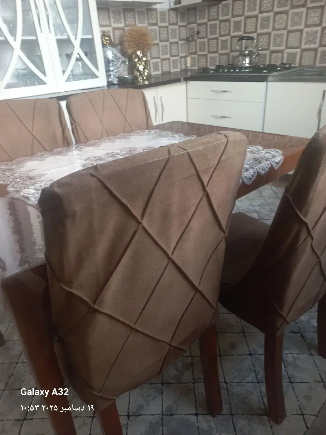 میز ناهار خوری چهار نفره خیلی شیک وزیبا|میز و صندلی غذاخوری|ابهر, |دیوار