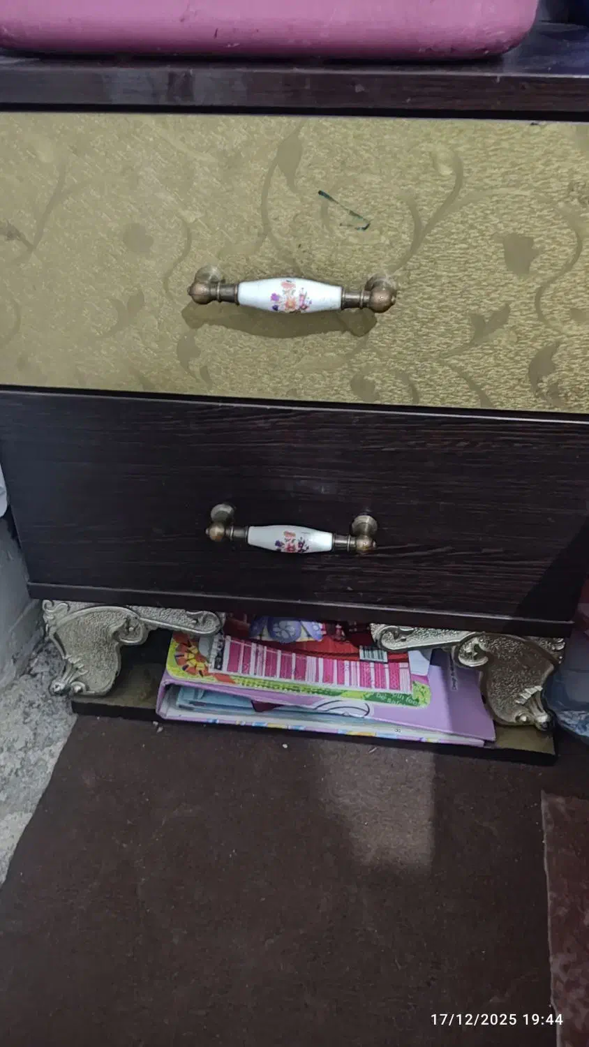 تخت خواب دونفره تاج دار|تخت و سرویس خواب|قرچک, باقرآباد|دیوار