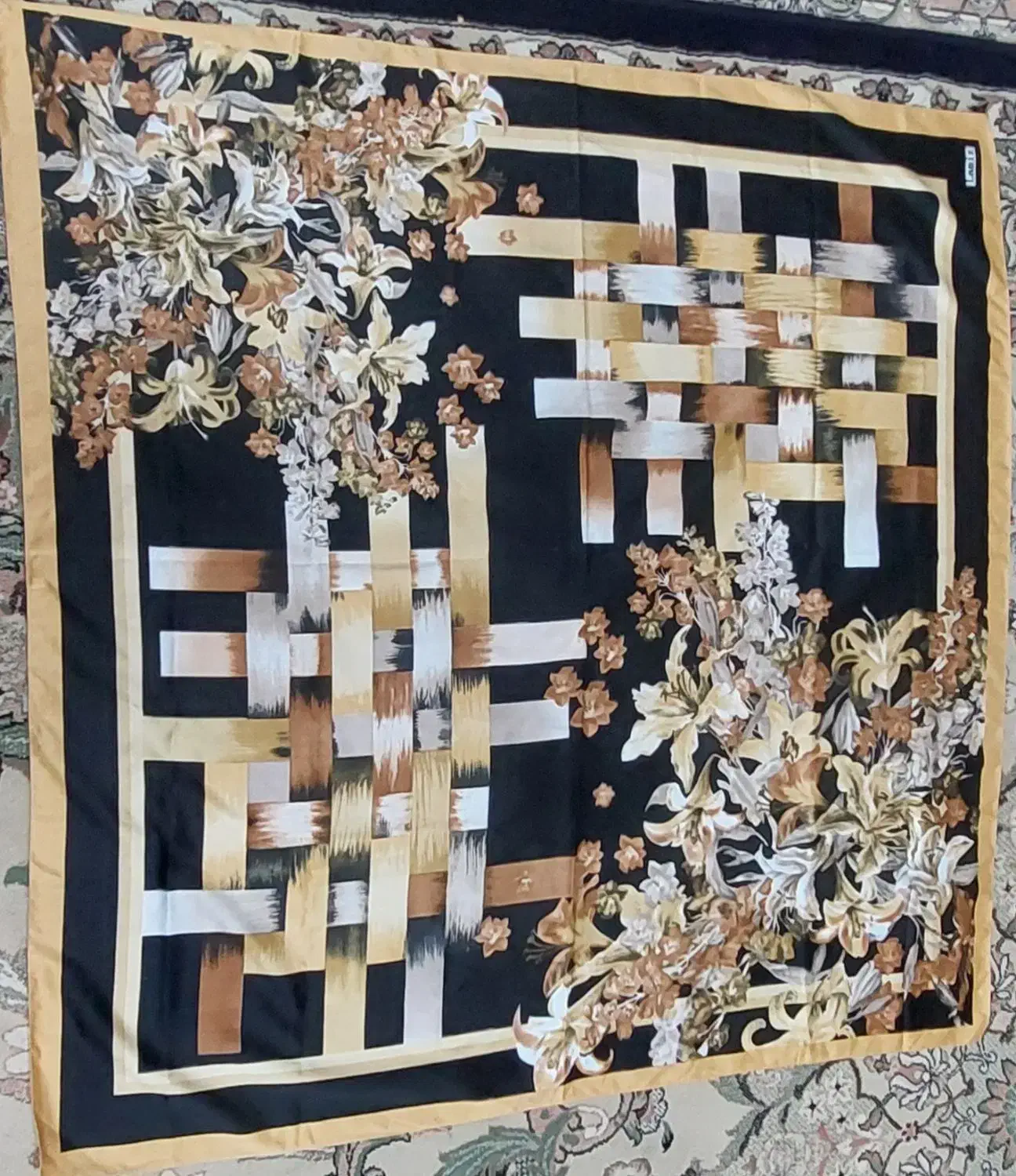 روسری مجلسی|لباس|یزد, |دیوار