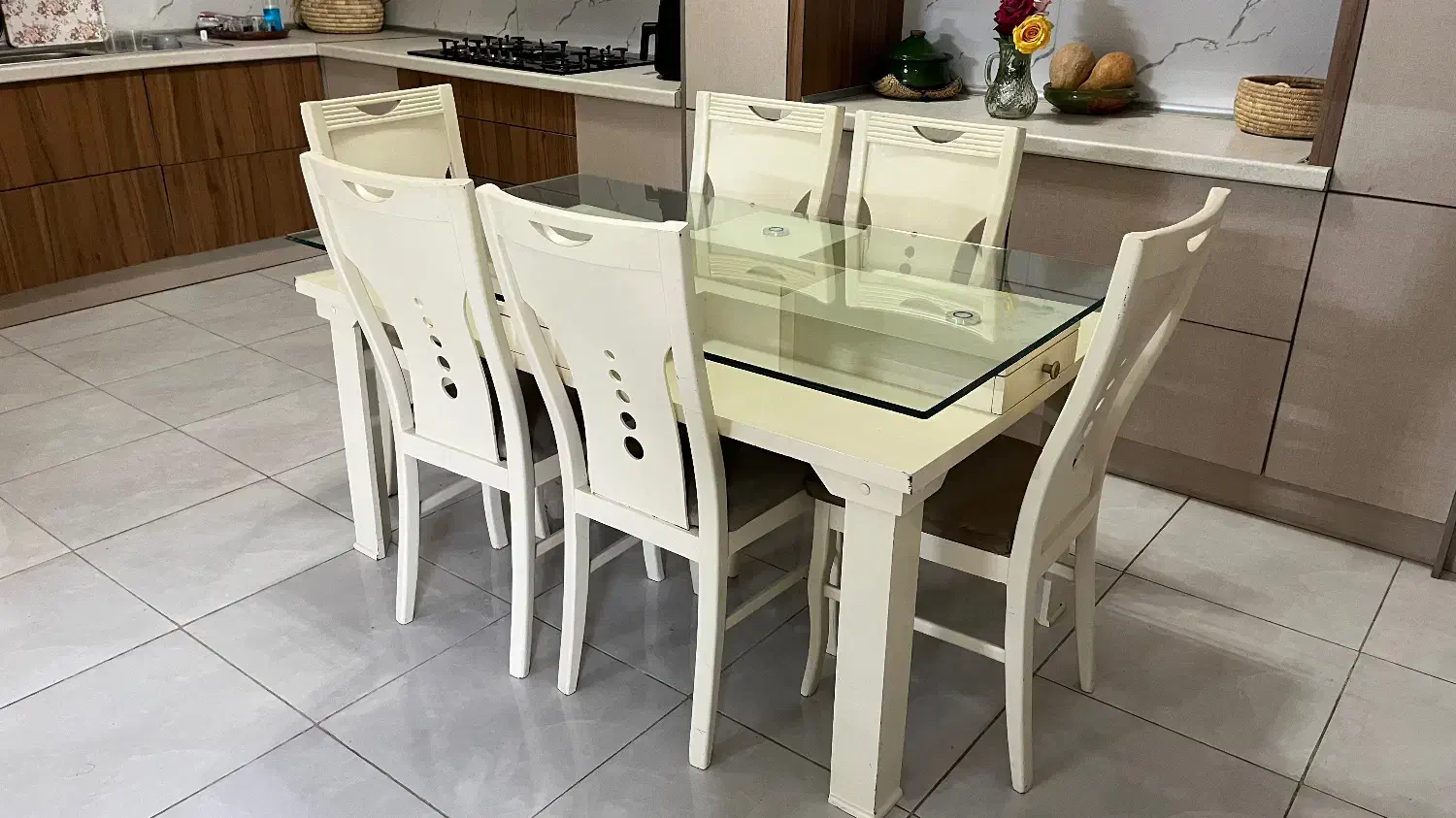 سرویس مبلمان و میزنهارخوری و بوفه|مبلمان خانگی و میز عسلی|گرگان, |دیوار