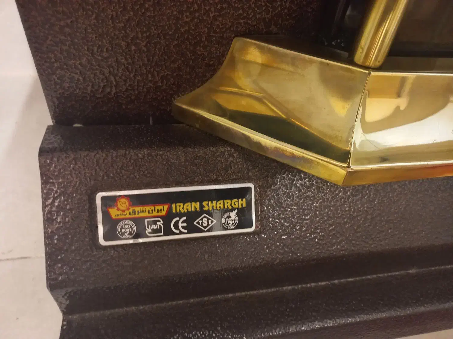 بخاری ۲۴۰۰۰ شومینه مارک ایران شرق|بخاری، هیتر، شومینه|کرمانشاه, |دیوار