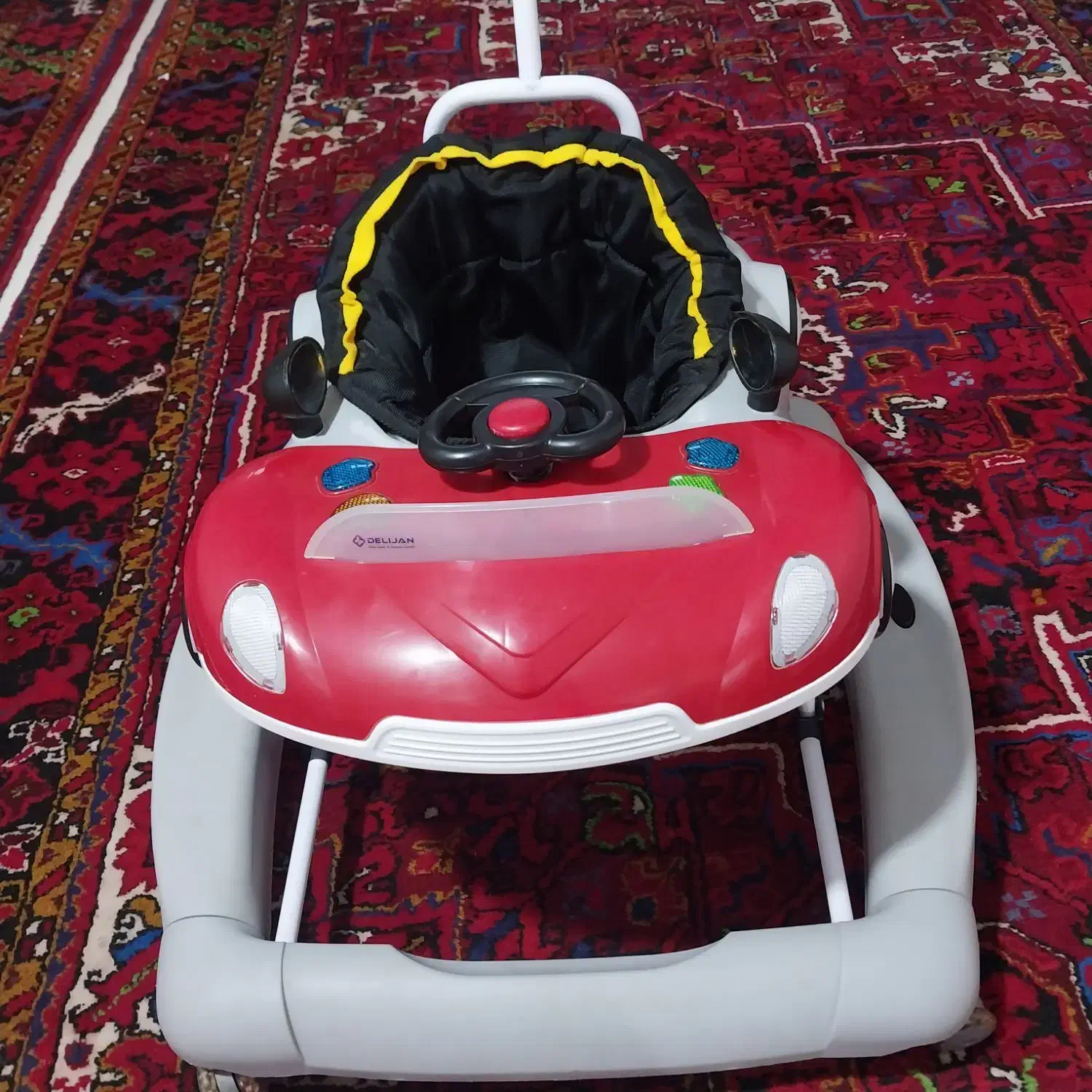 روروئک|کالسکه و لوازم جانبی|تبریز, |دیوار