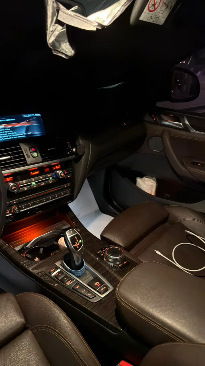 مدل ۲۰۱۷ پلاک گذر ارس (پشت فنس) فول در حدBMW X4|خودرو سواری و وانت|تبریز, |دیوار
