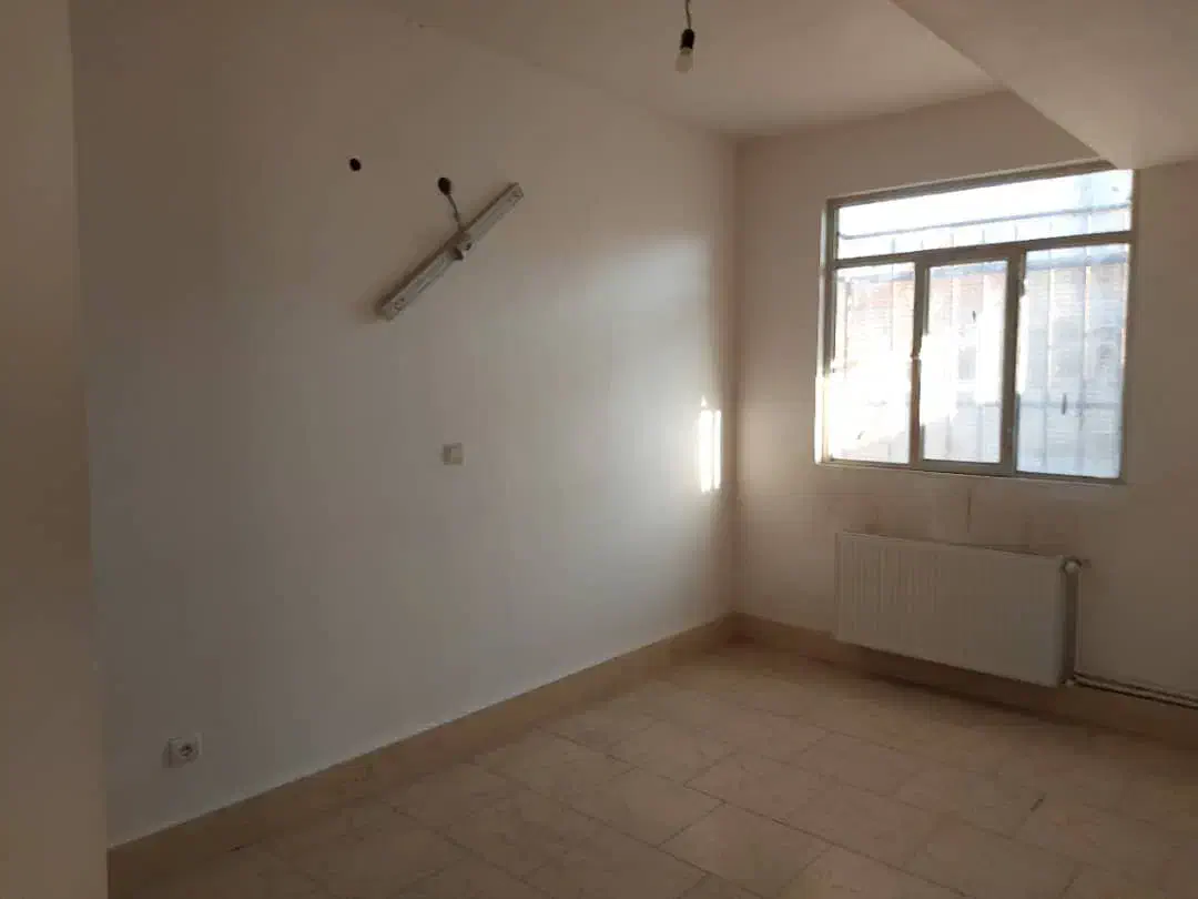 فروش واحد اباالصالح / ۸۵ متری / کلید نخورده|فروش آپارتمان|بروجرد, |دیوار