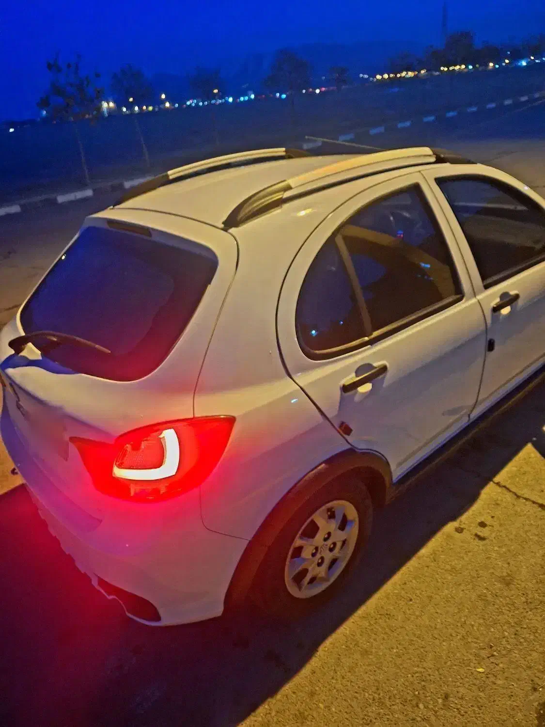 کوییک مدل ۱۴۰۲|خودرو سواری و وانت|هشتگرد, شهرک وحدت|دیوار