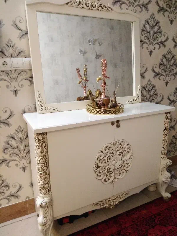 آیینه کنسول|بوفه، ویترین، کنسول|دامغان, |دیوار
