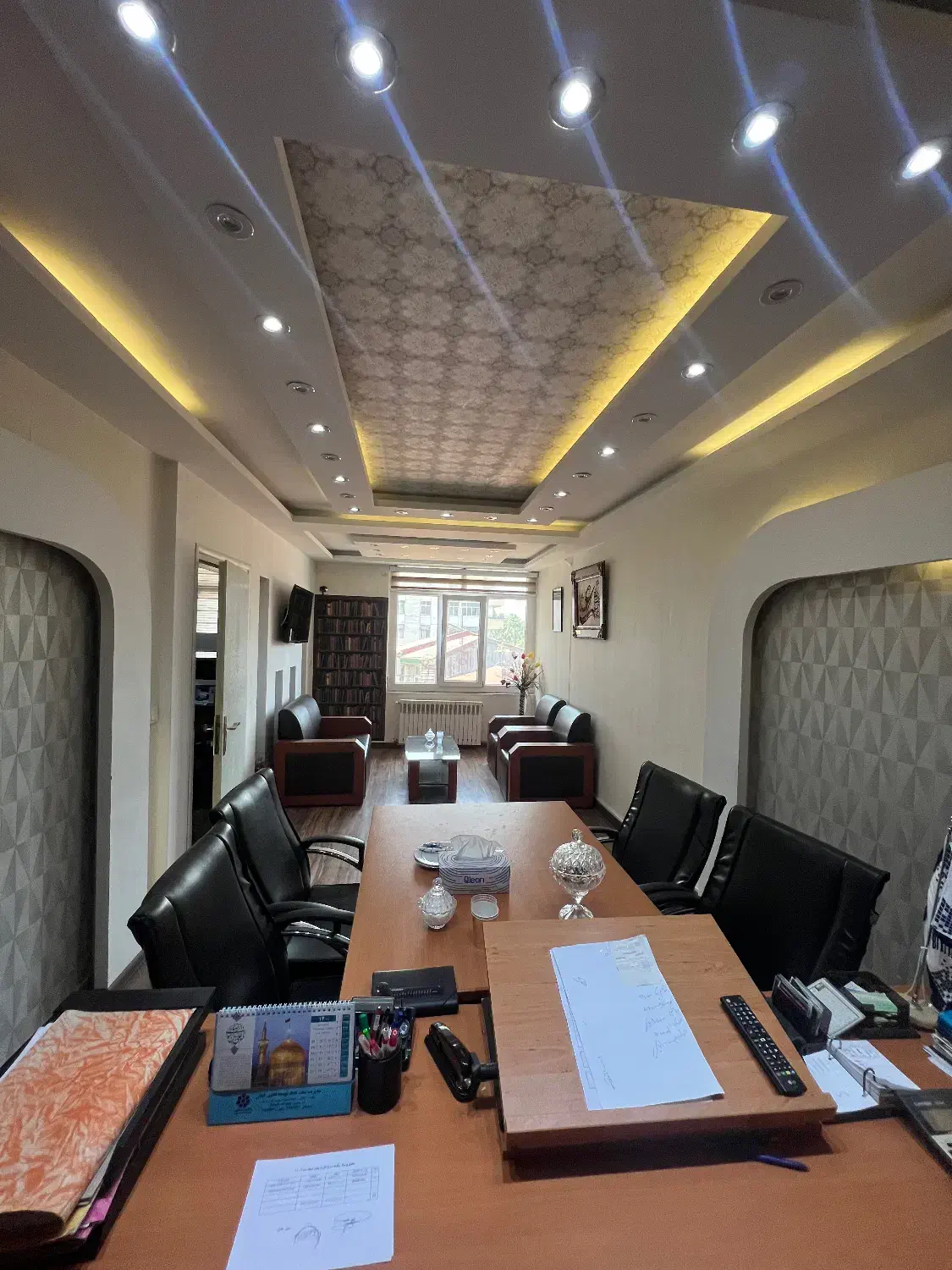 دفتر اداری تجاری چهاراه پورسینا/|فروش دفتر کار، اتاق اداری، مطب|رشت, پورسینا|دیوار