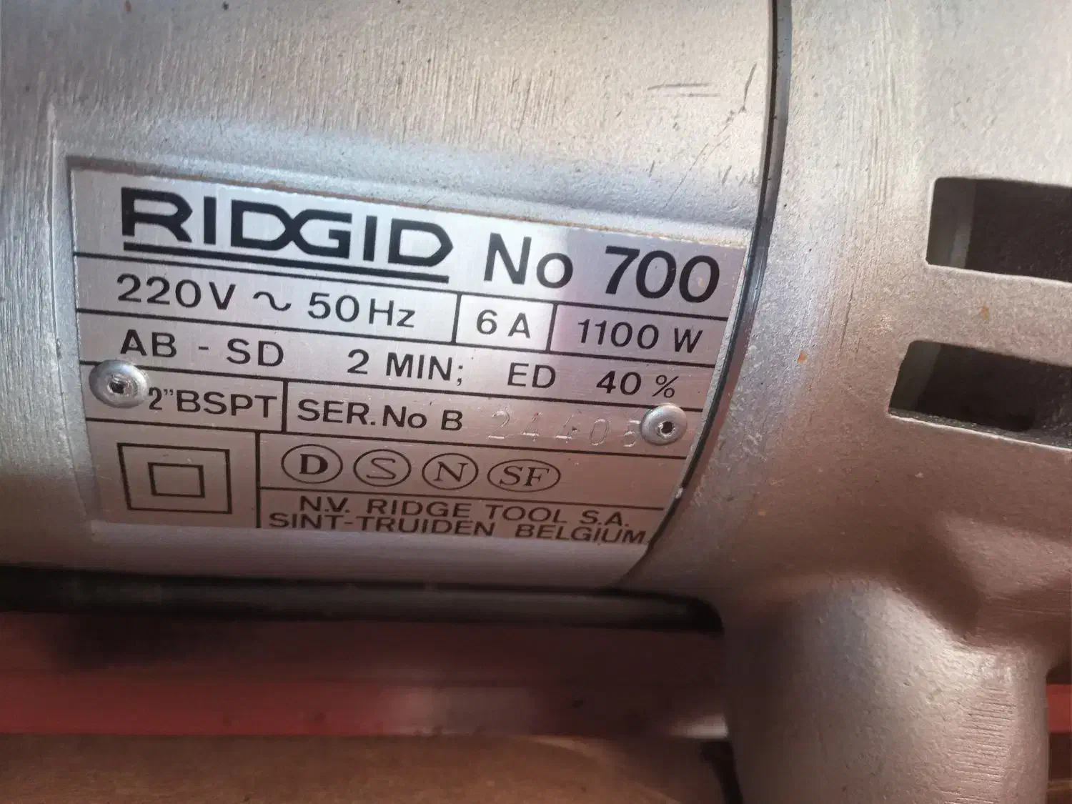 حدیده برقی مارک ریجید نو توی جعبه|ماشین‌آلات صنعتی|تهران, کیانشهر|دیوار