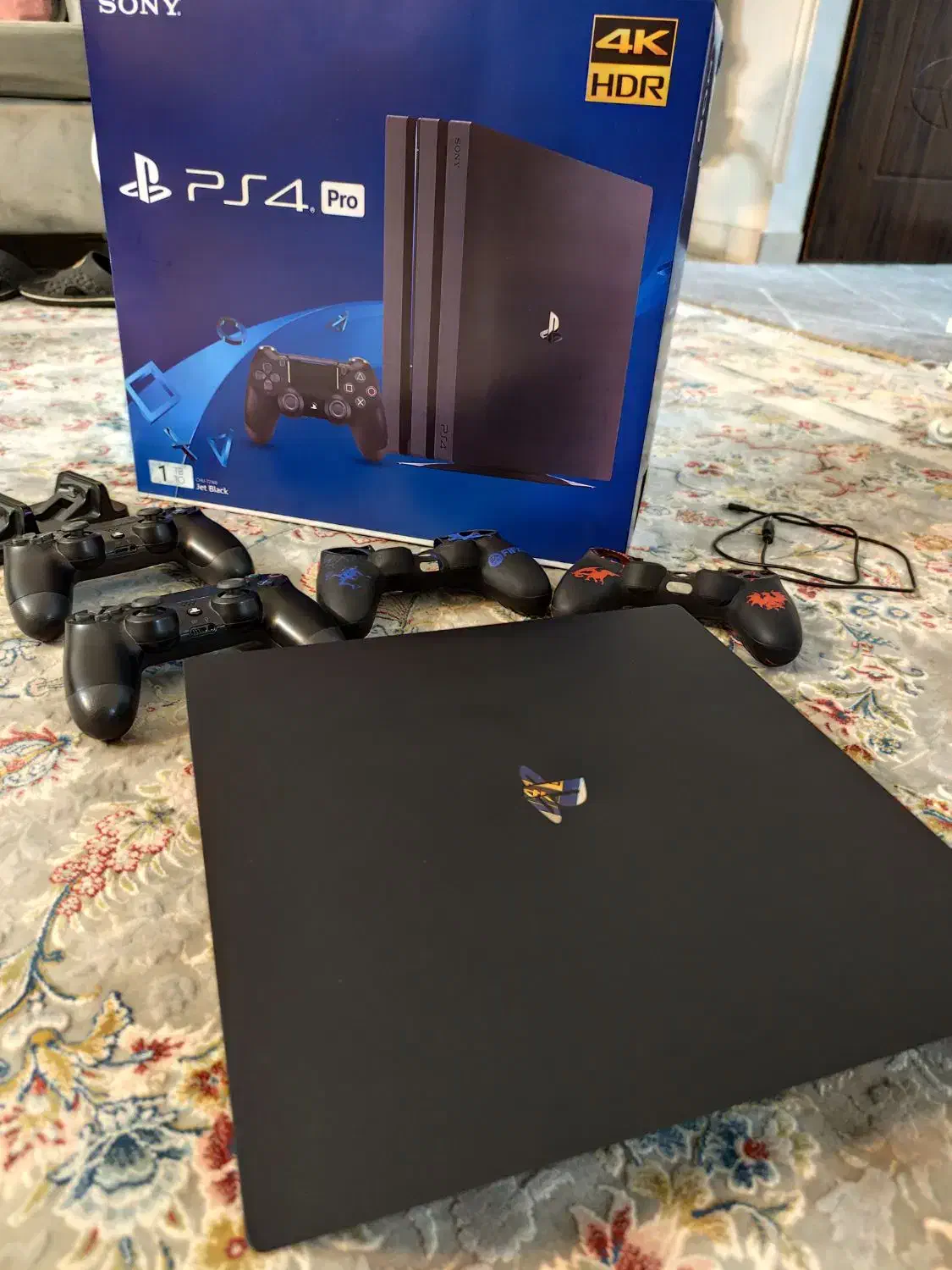 دو دسته Ps4 pro 1 tra|کنسول، بازی ویدئویی و آنلاین|تهران, سجاد|دیوار