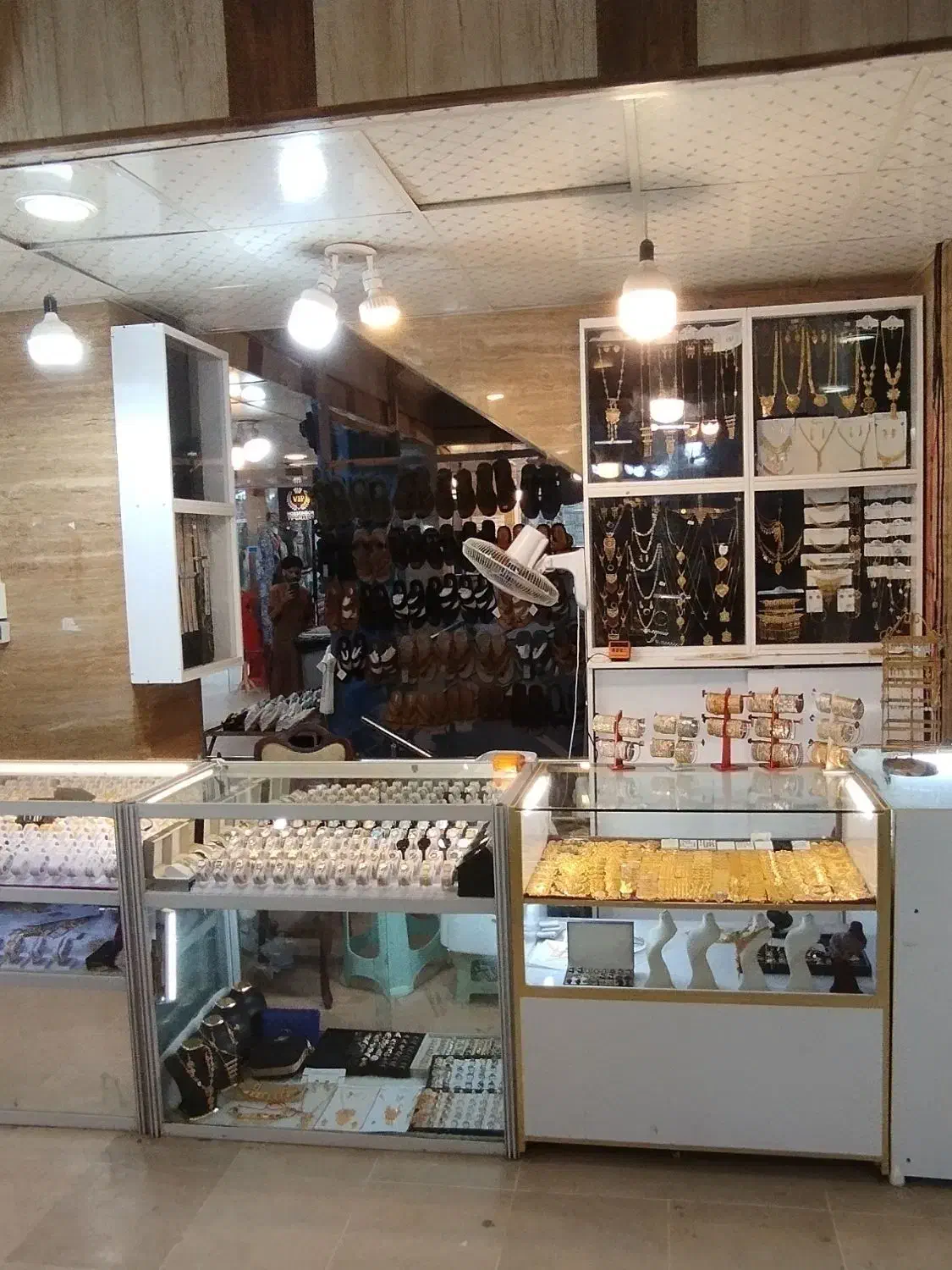 فروش دکه بدلیجات|فروش مغازه و غرفه|چابهار, |دیوار