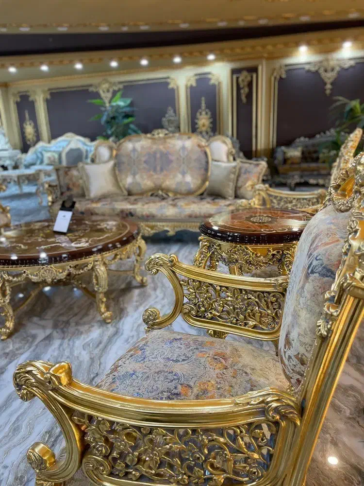 مبل سلطنتی مینیمال کلاسیک در کرج|مبلمان خانگی و میز عسلی|کرج, چمران|دیوار