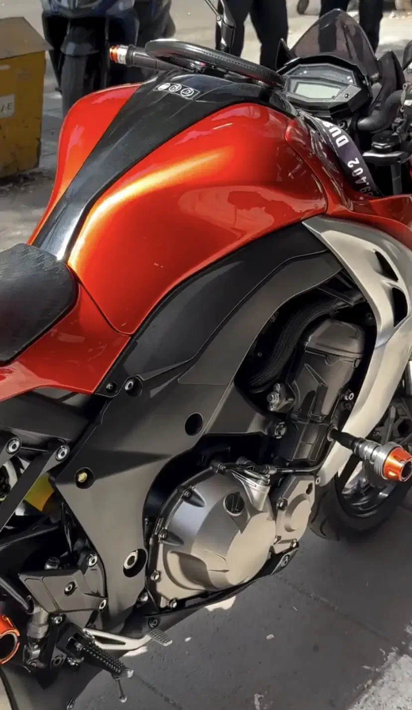 z1000 کاوازاکی|موتورسیکلت|تهران, آذری|دیوار