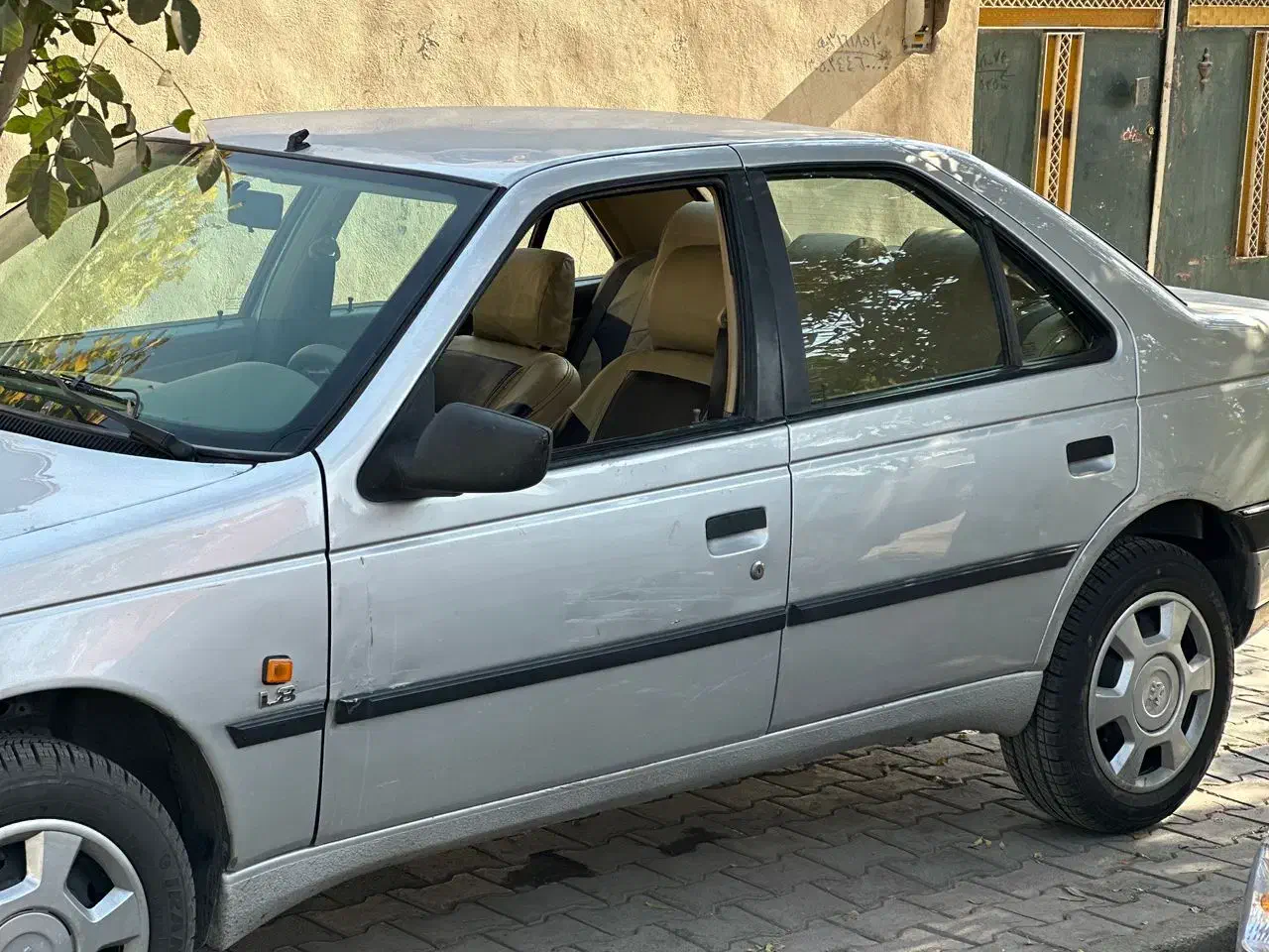 405 مدل 98|خودرو سواری و وانت|شیراز, پودنک|دیوار