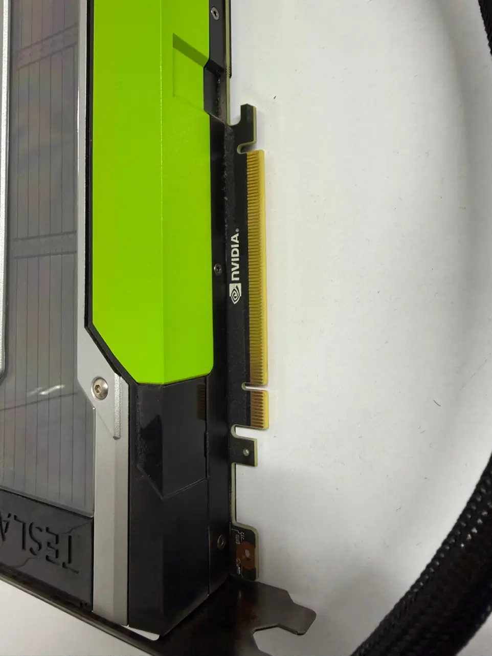 گرافیک M40 24GB|قطعات و لوازم جانبی رایانه|رشت, منظریه|دیوار