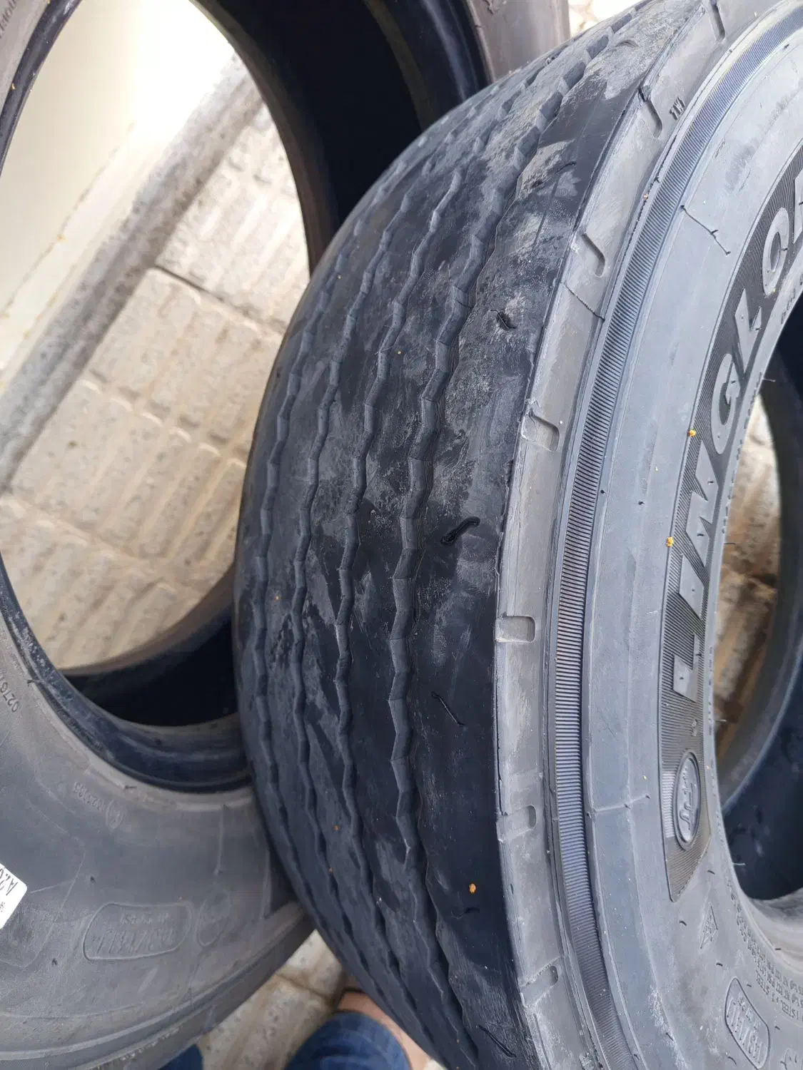 لاستیک رادیال|قطعات یدکی و لوازم جانبی|تفت, |دیوار