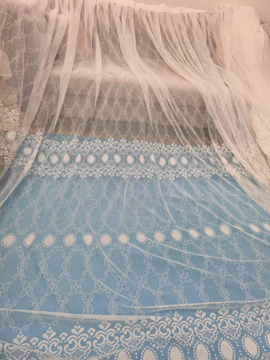 ۴ عدد پرده آماده استفاده نشده|پرده، رانر، رومیزی|تهران, گیشا|دیوار