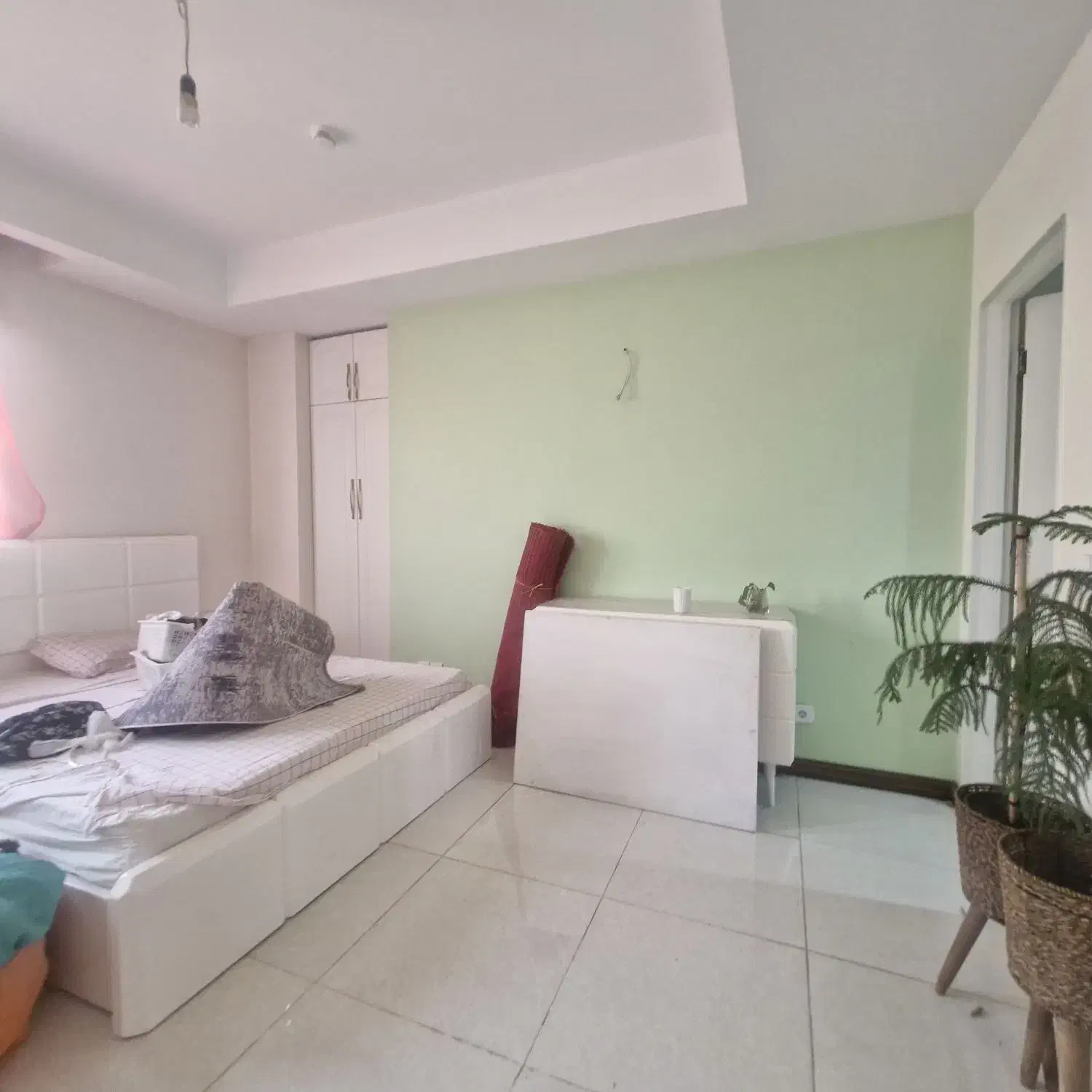 ۱۶۰ متر ۳ خواب طبقات بالا مرواریدشهربلوار زحمتکش