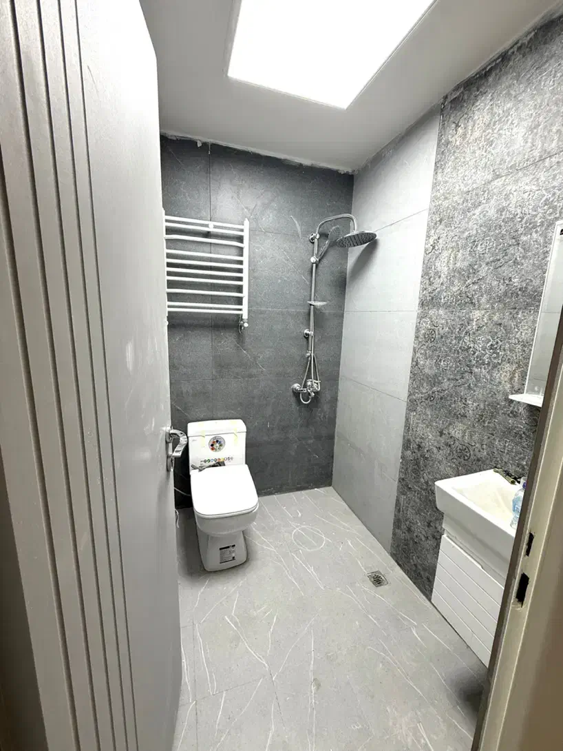 ۱۴۰ متر/ نوساز کلید نخورده/طبقه۳/فول