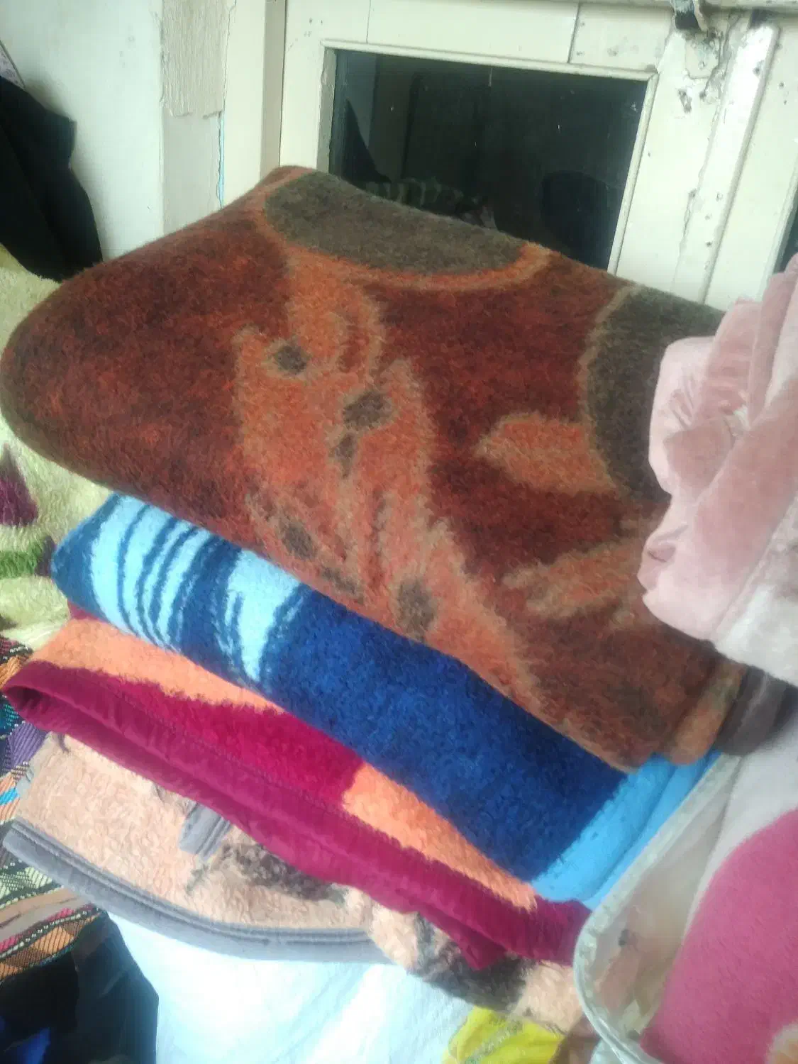 پتو گلباف ومعمولی|رختخواب، بالش، پتو|سقز, |دیوار