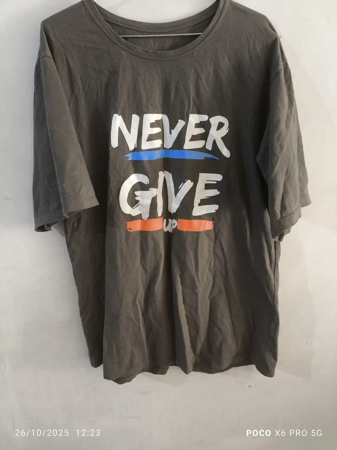 لباس های مردانه و زنانه|لباس|شیراز, آزادگان|دیوار