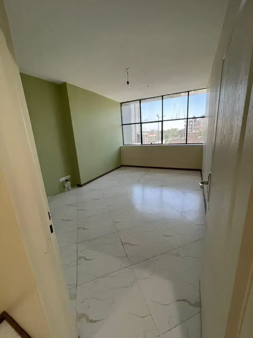 اداری ۸۵ متری/لوکس/جهان شهر|اجارهٔ دفتر کار، اتاق اداری، مطب|کرج, عظیمیه|دیوار