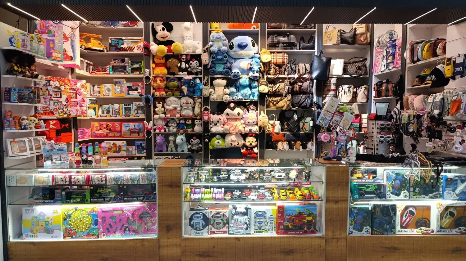 صندوق دار|استخدام خدمات فروشگاه و رستوران|تهران, فرودگاه مهرآباد|دیوار