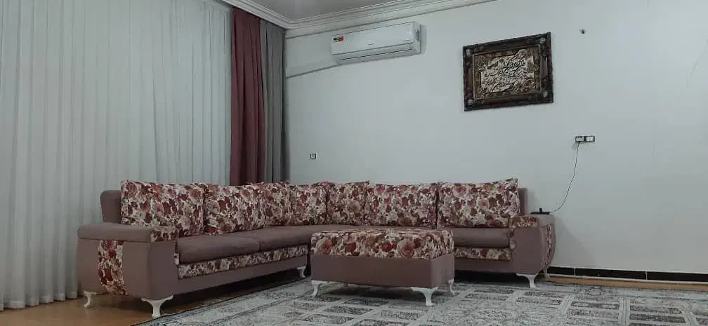 مبل. قیمت ۷ میلیون|مبلمان خانگی و میز عسلی|ایوان, |دیوار