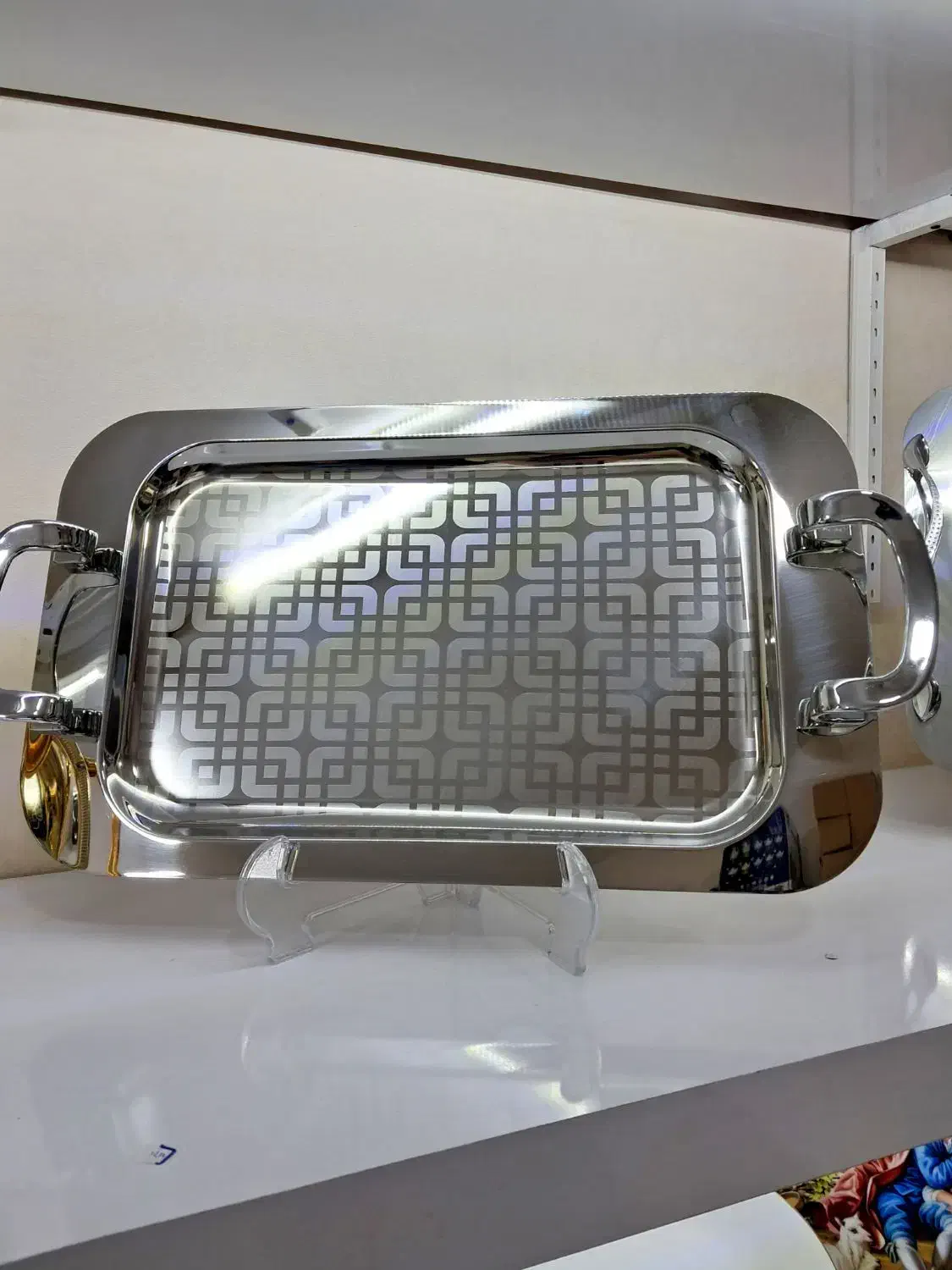 سینی استیل نگیر|ظروف سرو و پذیرایی|قره ضیاالدین, |دیوار