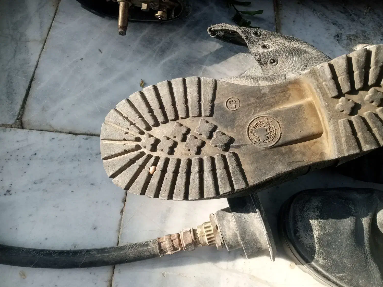 دوجفت پوتین شماره ۴۰و۴۳|کیف، کفش، کمربند|سراوان, |دیوار